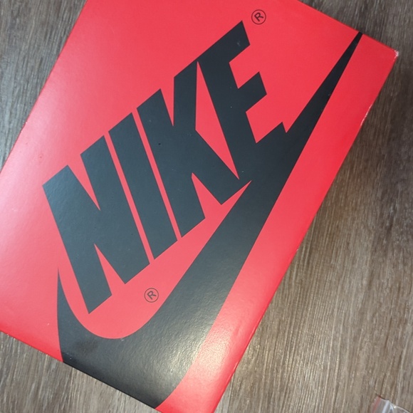 Nike Air Jordan 1 High Women's Denim - Size 7.5W/6 Men's - Picture 12 of 15